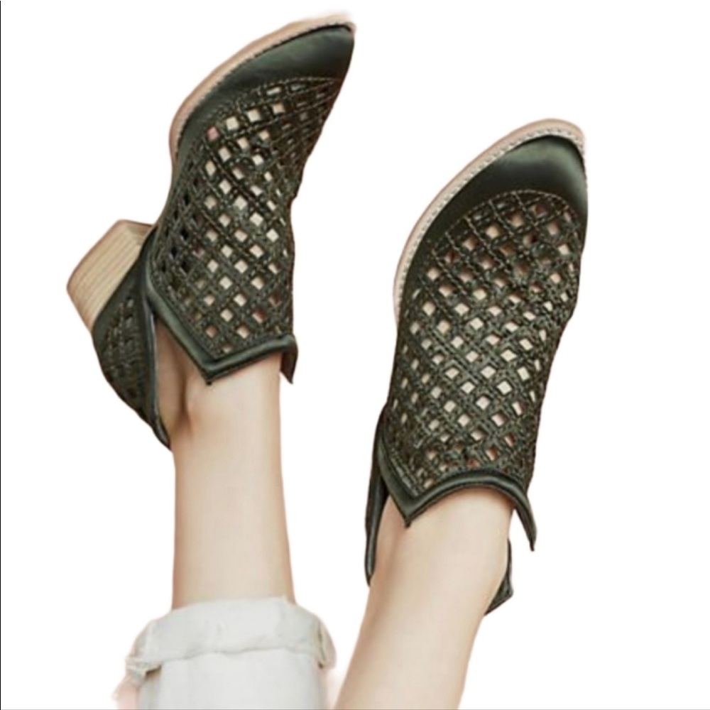 Jeffrey Campbell green satin taggart booties 7.5